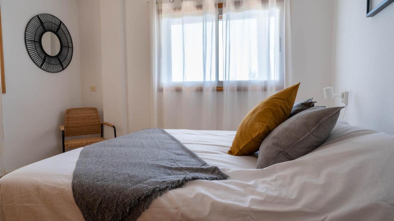 Ocean Front Two Bedroom Apartment 푸에르토 데 산티아고 외부 사진