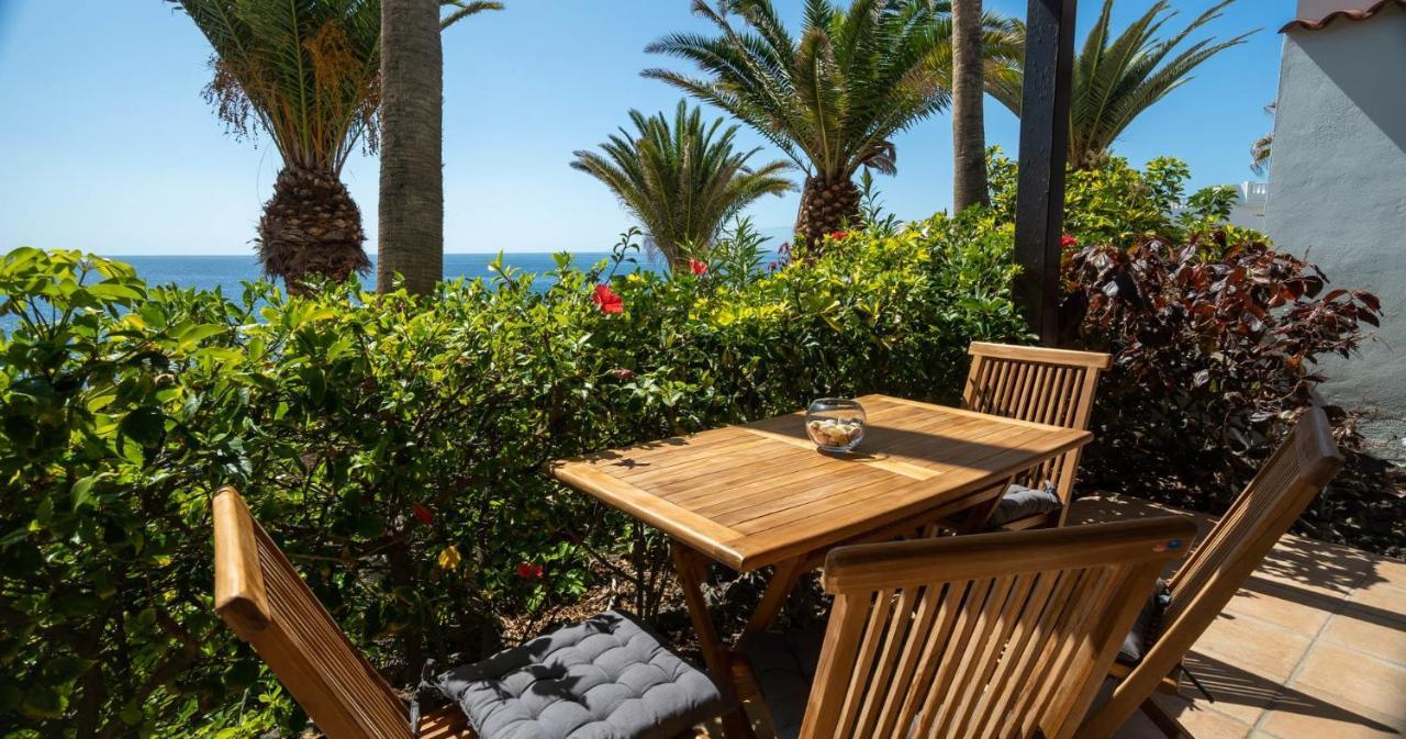 Ocean Front Two Bedroom Apartment 푸에르토 데 산티아고 외부 사진